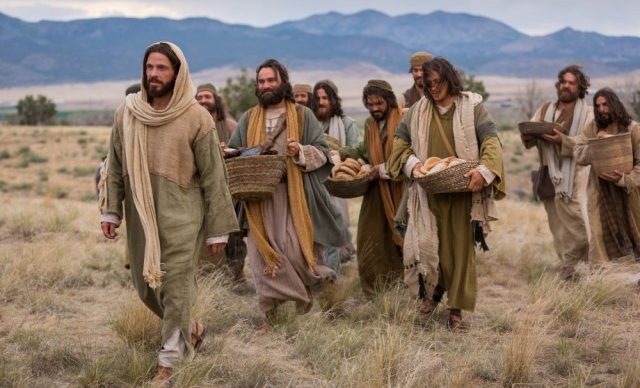 “Se alguém me quer servir, siga-me” (Jo 12,26)